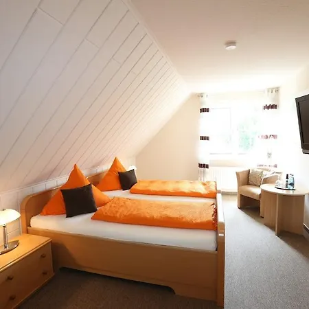 Moellhagen 3* Schulp bei Nortorf